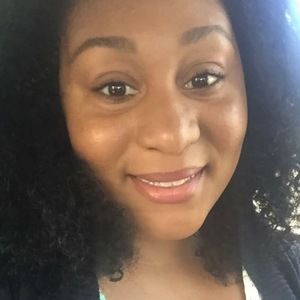 Meet your Posher, Beverly